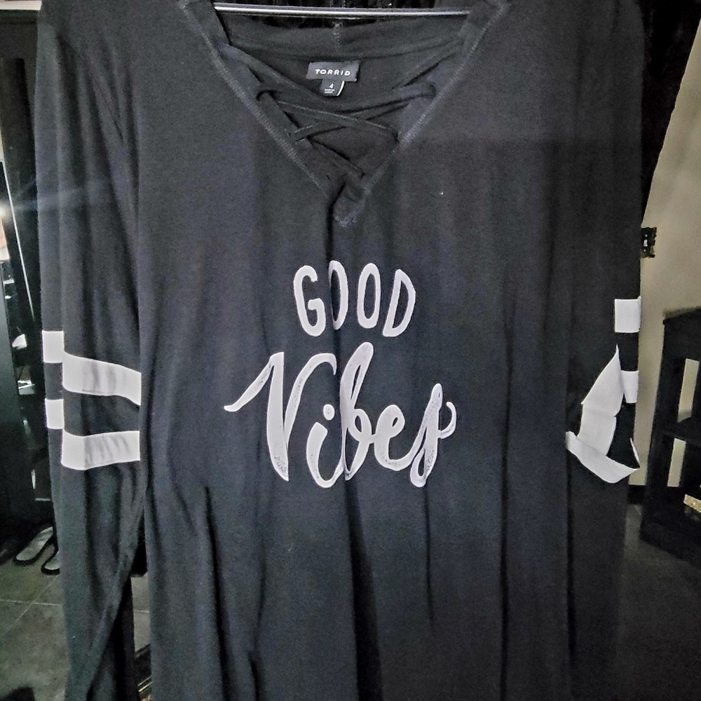 Torrid long sleeved t shirt with hood